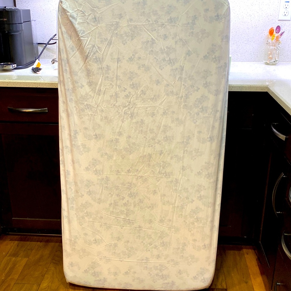 Pottery Barn Fitted Sheets